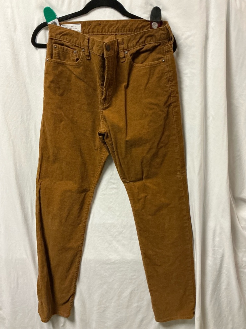 GAP Men's Corduroy Pants in Warm Brown